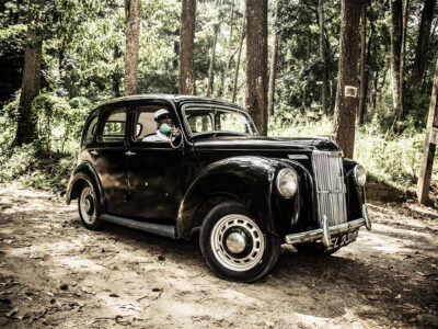 elephant-stables-classic-car-08