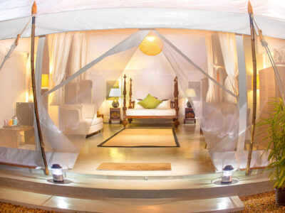 elephant-stables-royal-luxury-tented-suite-entrance